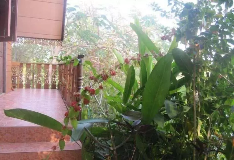 Hotelli Kong Tong Resort