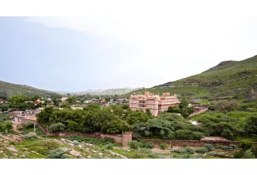 ホテル Patan Mahal