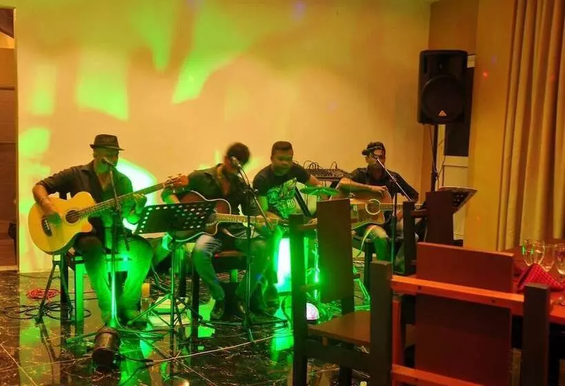 ホテル Randula Grand Venus