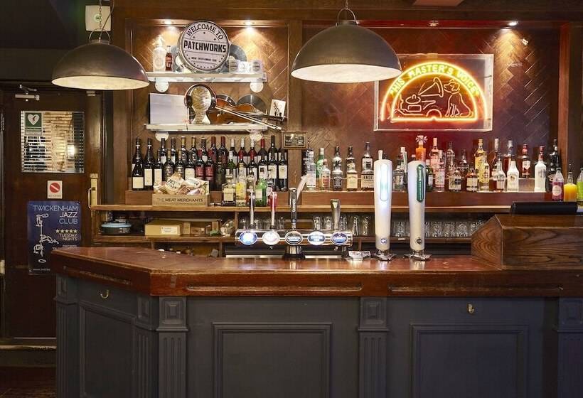 בית מלון כפרי Randula Grand Venus