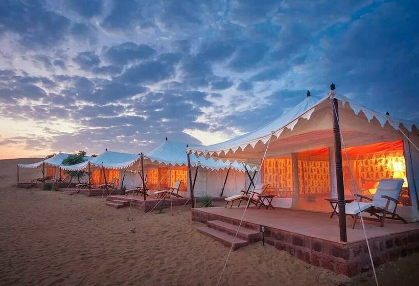 בית מלון כפרי Safari Camp Osian