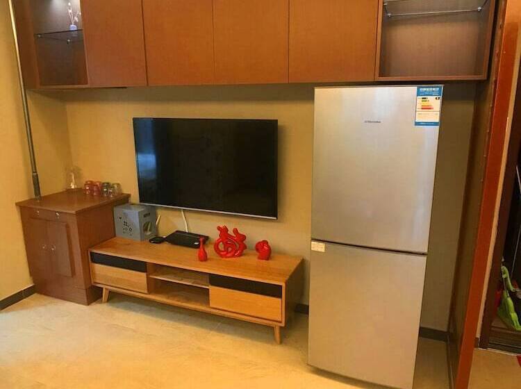 Hotel Sanya Linglong Lulushun