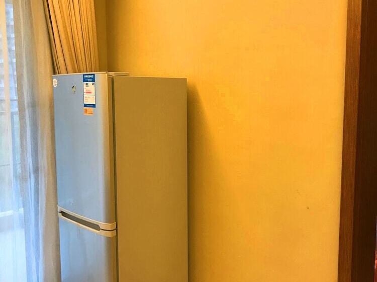 Hotel Sanya Linglong Lulushun