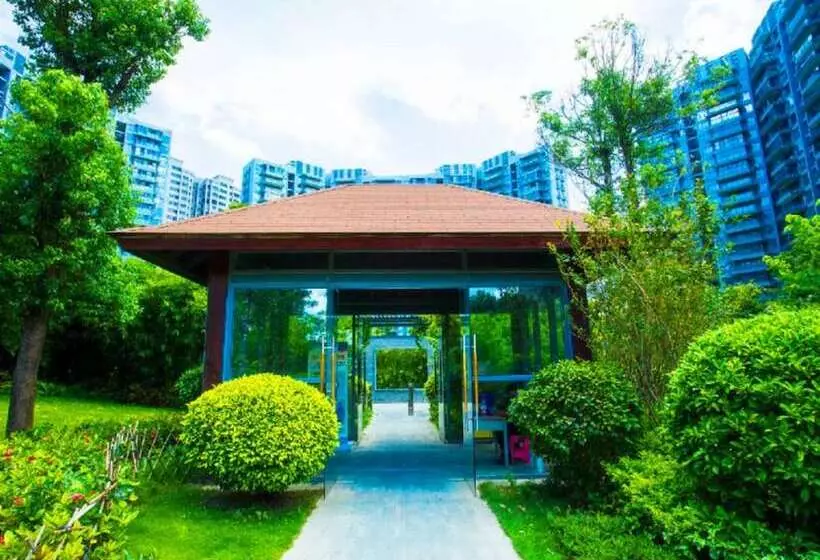 Hotelli Sanya Linglong Lulushun