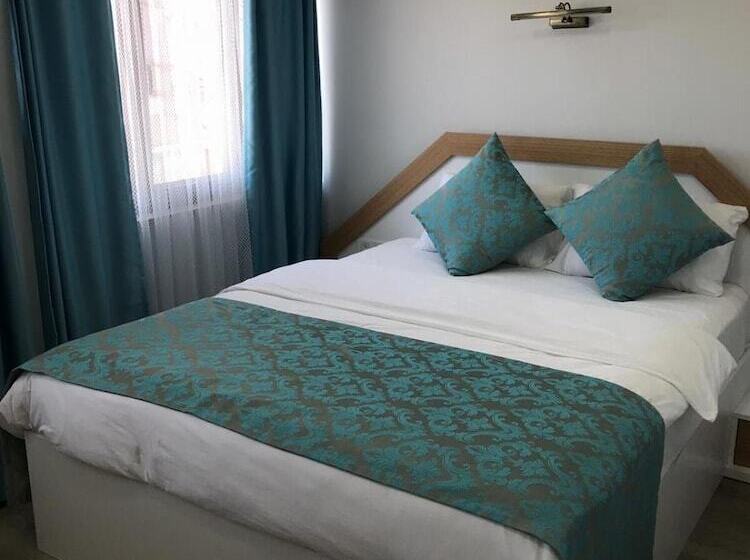 هتل Senturkler Suite