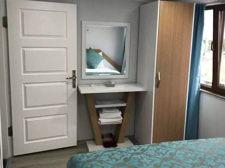 Hotelli Senturkler Suite