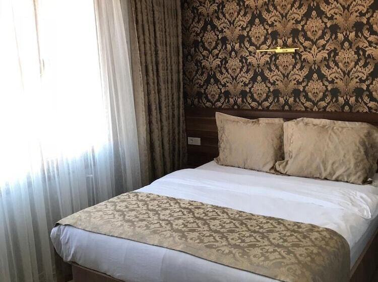 هتل Senturkler Suite