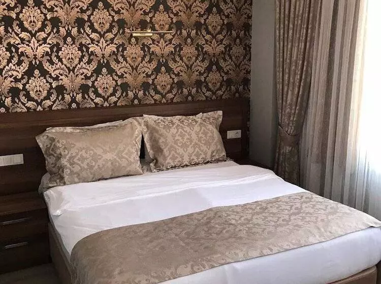 Hotelli Senturkler Suite