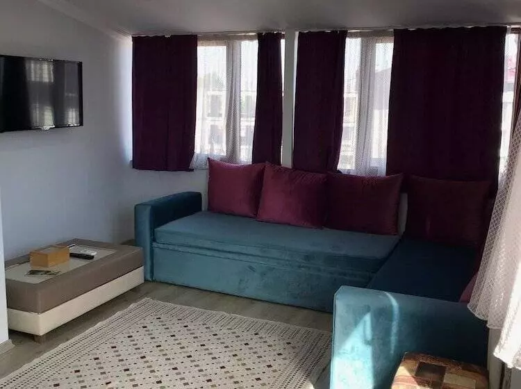 Hotelli Senturkler Suite