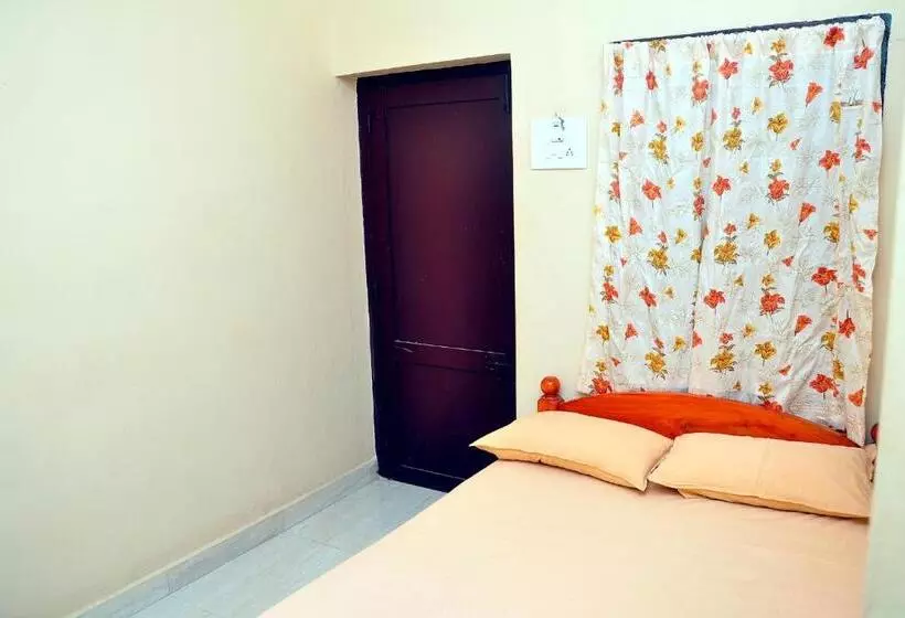 Hotelli Sixth Star Inn