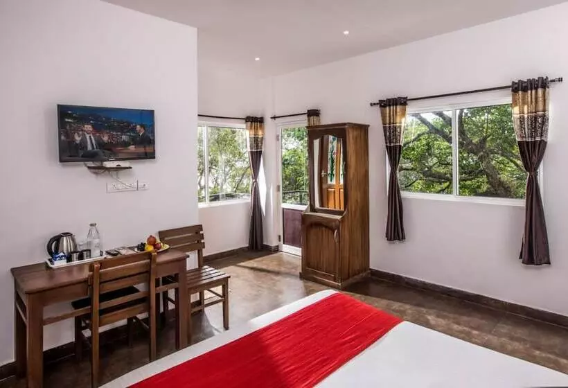 Hotelli Spice Jungle Resort