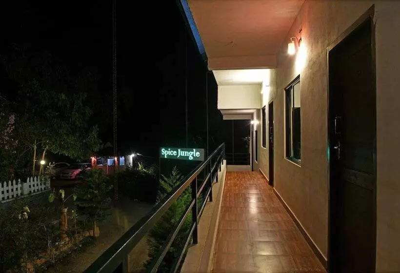 Hotelli Spice Jungle Resort
