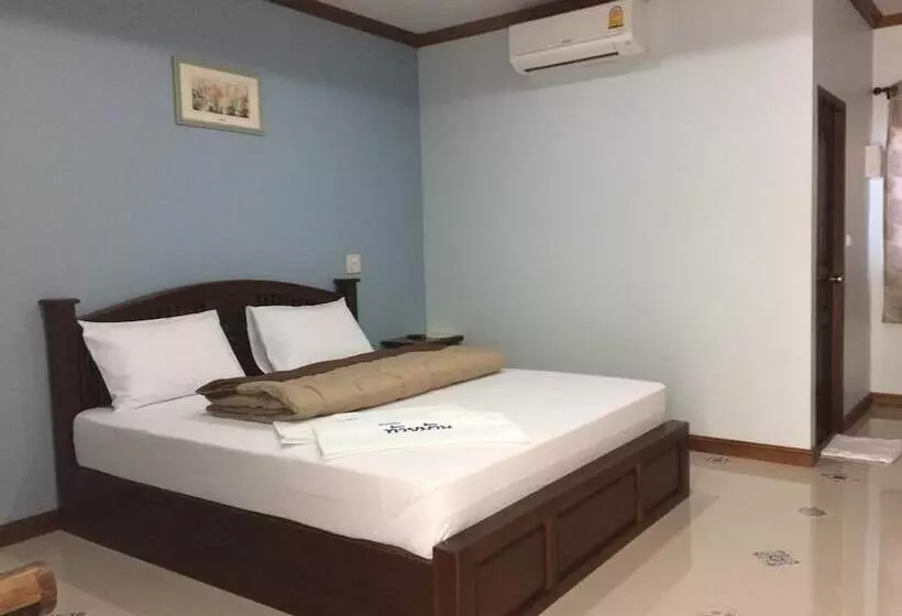 Hotelli Tai Baan Resort