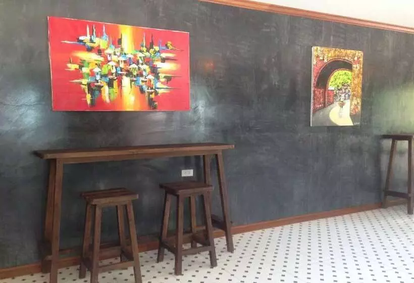 Hotelli Tai Baan Resort