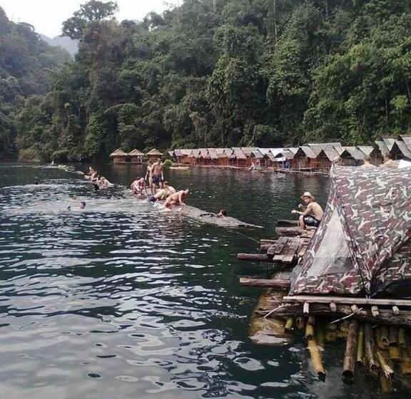 Khaosok Secret Hostel