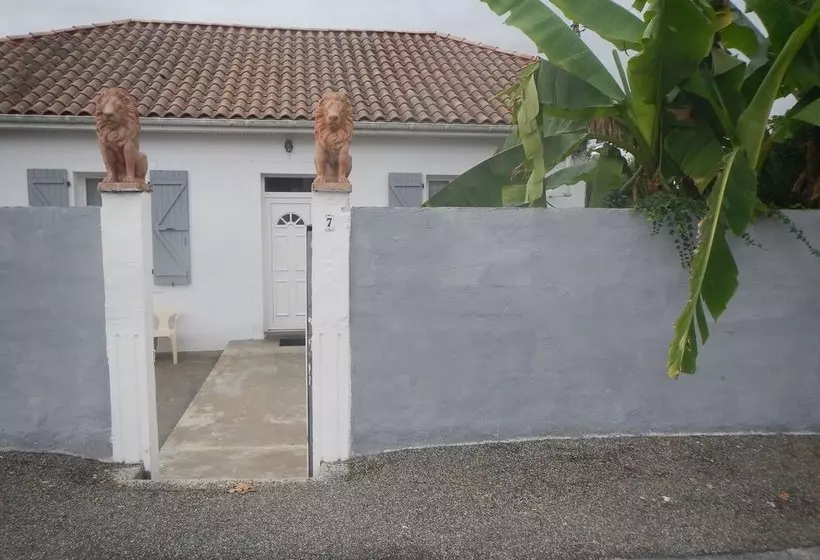 Majatalo Chambres Chez Vlad