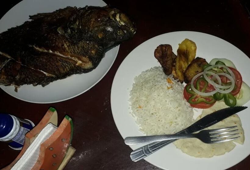 پانسیون Hospedaje Bananas