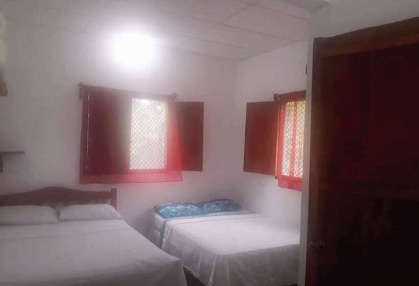 پانسیون Hospedaje Bananas