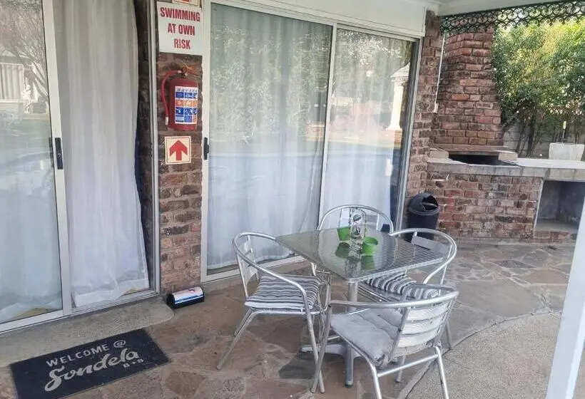 Majatalo Sondela Bed And Breakfast