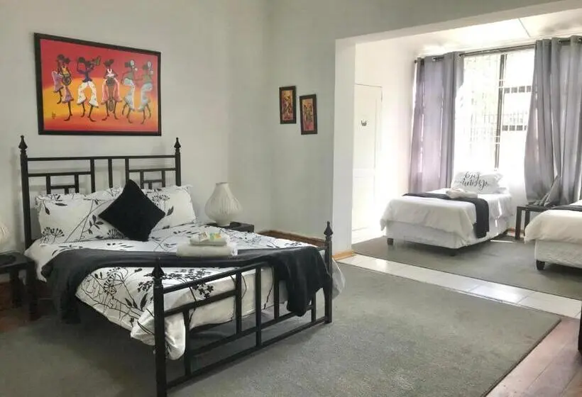 Majatalo Sondela Bed And Breakfast