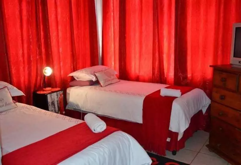 Majatalo Sondela Bed And Breakfast