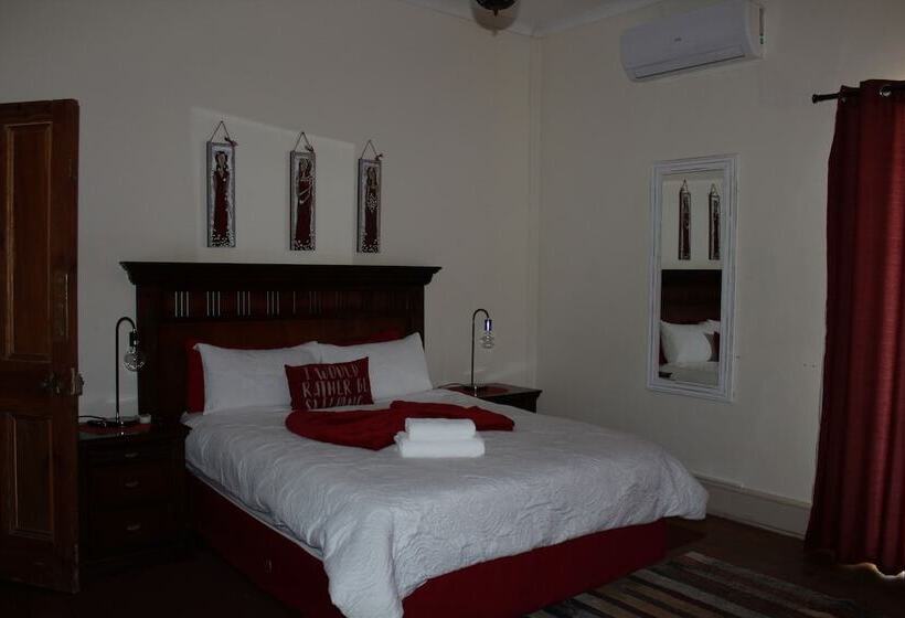 膳宿费 Sondela Bed And Breakfast