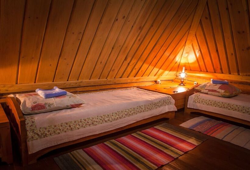 منتجع Volyn Country Club