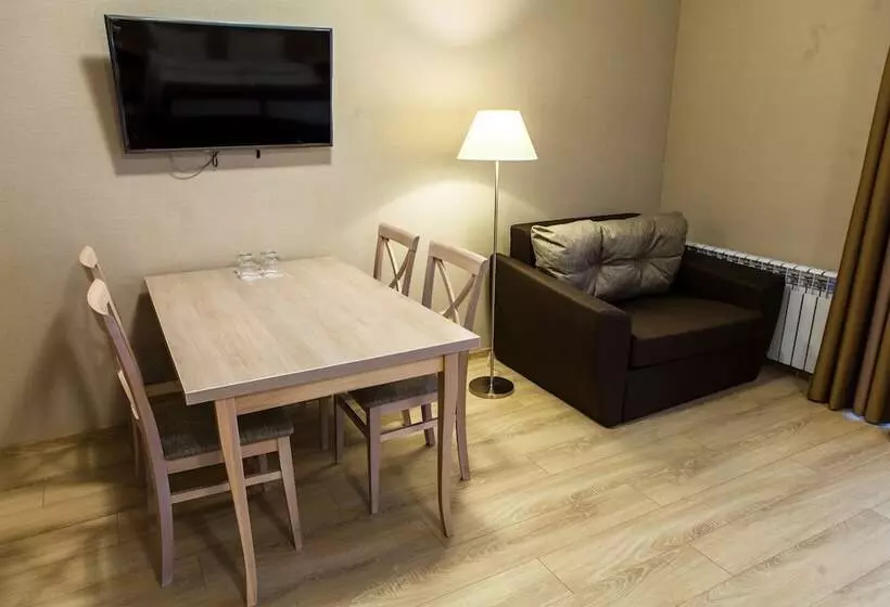 Lomakeskus Volyn Country Club