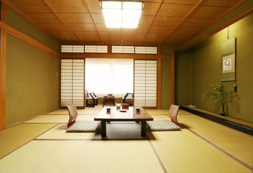 旅館 Hanagokoro Banki