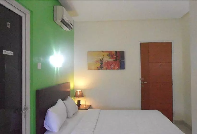 ベッドアンドブレックファースト Tirta Mansion Lippo Village