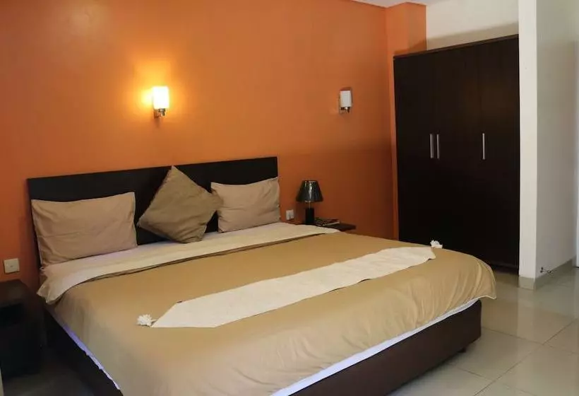 ベッドアンドブレックファースト Tirta Mansion Lippo Village