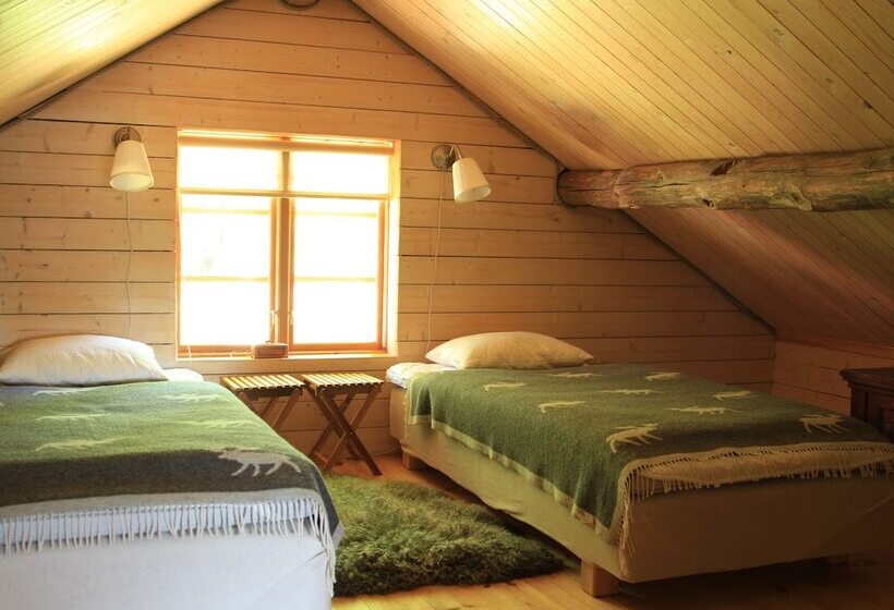 تختخواب و صبحانه Ulvsbomuren Vildmark & Lantliv