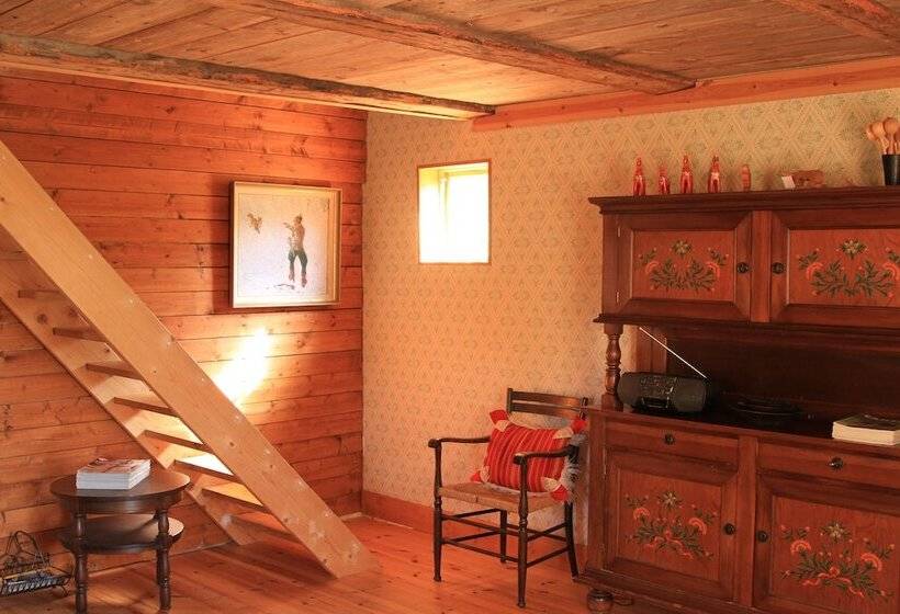 تختخواب و صبحانه Ulvsbomuren Vildmark & Lantliv