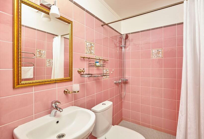 Bogdarnya Hotel By Keydom