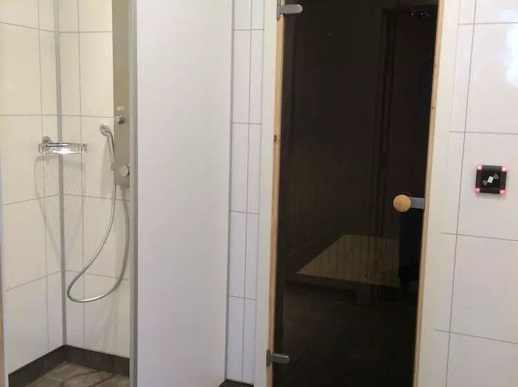 Eksjö Camping & Konferens   Hostel