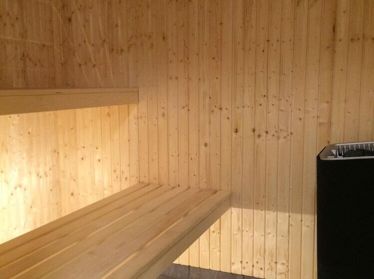 Eksjö Camping & Konferens Hostel