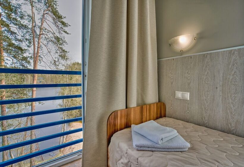 בית מלון כפרי Aurora Club Spa Resort