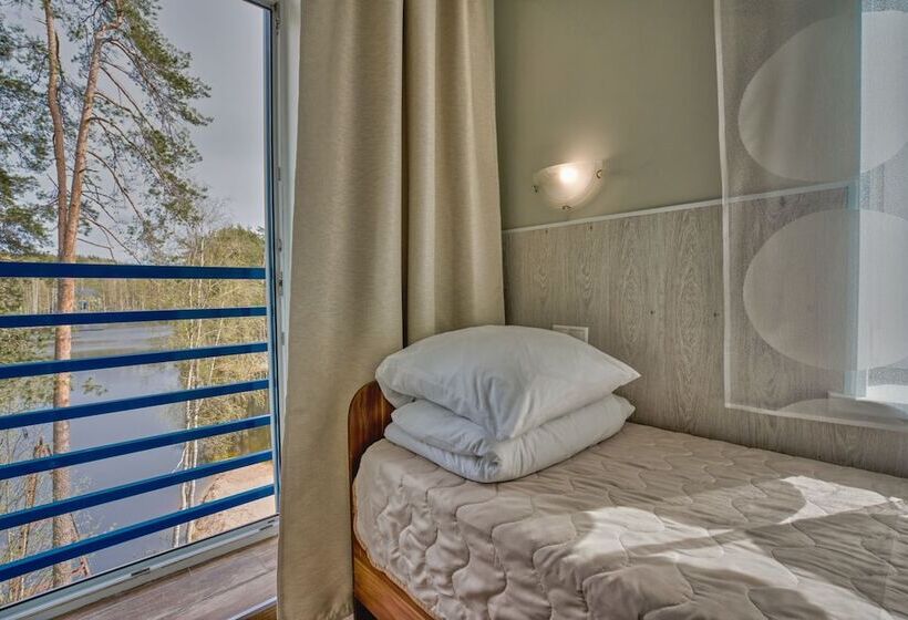 בית מלון כפרי Aurora Club Spa Resort