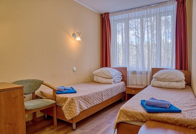 בית מלון כפרי Aurora Club Spa Resort