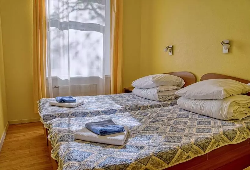 Hotelli Aurora Club Spa Resort