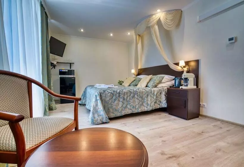 Hotelli Aurora Club Spa Resort