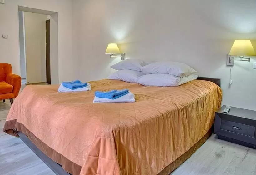 Hotelli Aurora Club Spa Resort