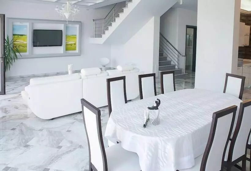 ホテル Golf Village