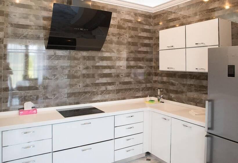 فندق Golf Village