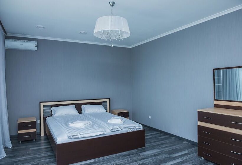 فندق Golf Village