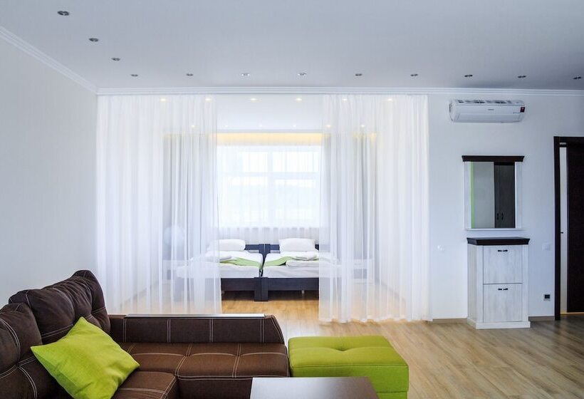 فندق Golf Village