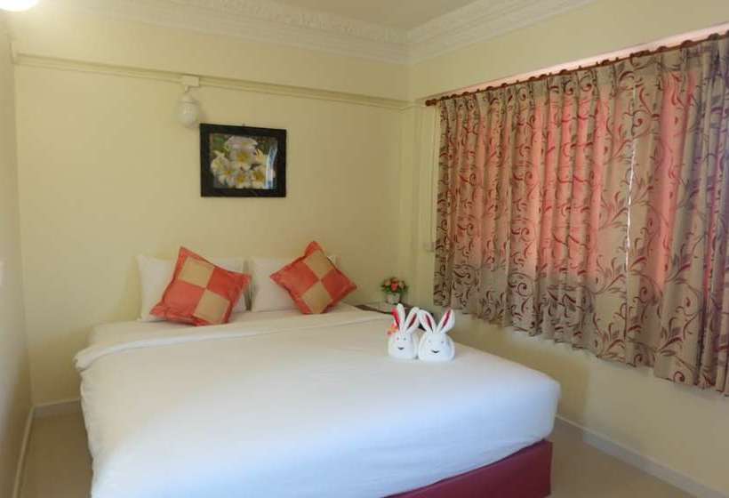 Hotel Anchalee Resort