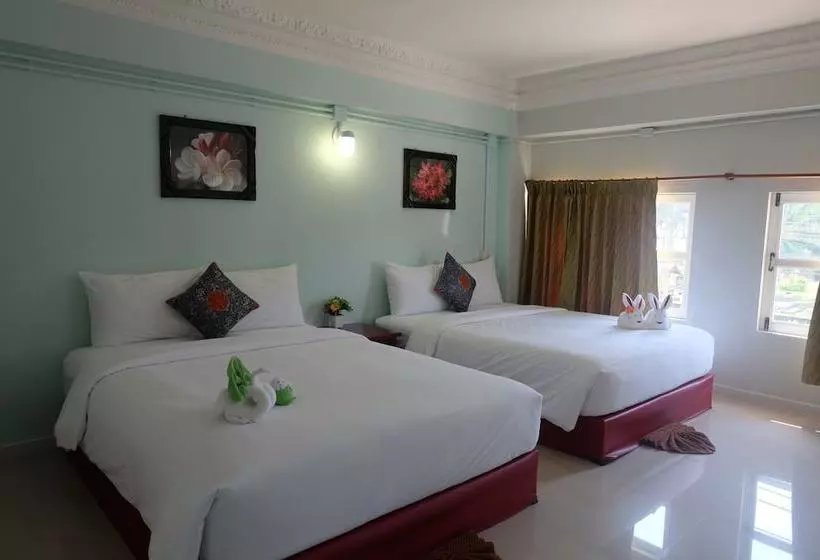 ホテル Anchalee Resort