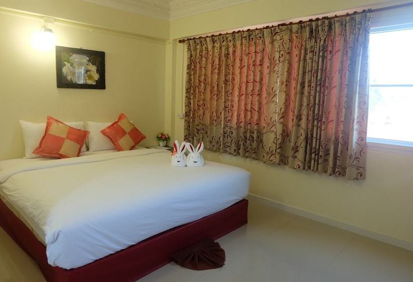 Hotel Anchalee Resort