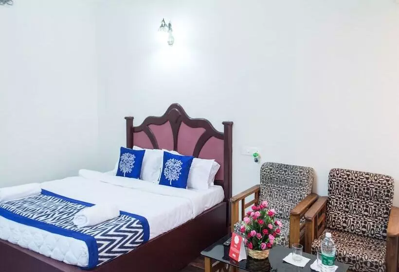 Hotelli Island Lake Resort By Oyo Rooms